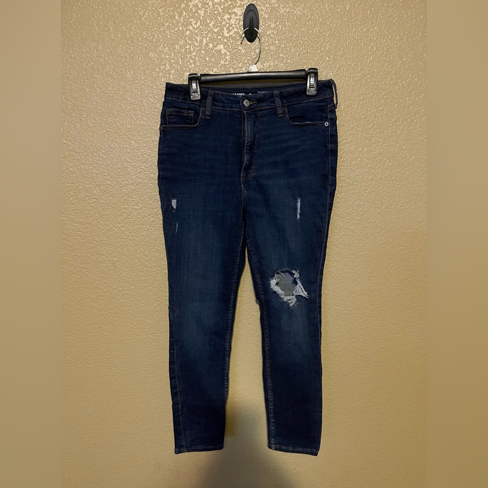 Old Navy Blue Skinny Jeans with Tapered Leg